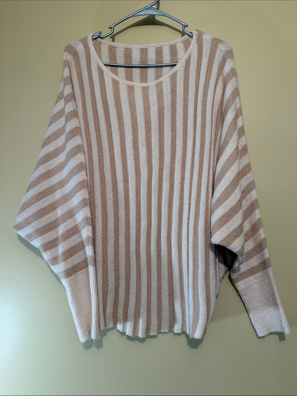 Cozy Striped Knit Sweater - Cream & Tan